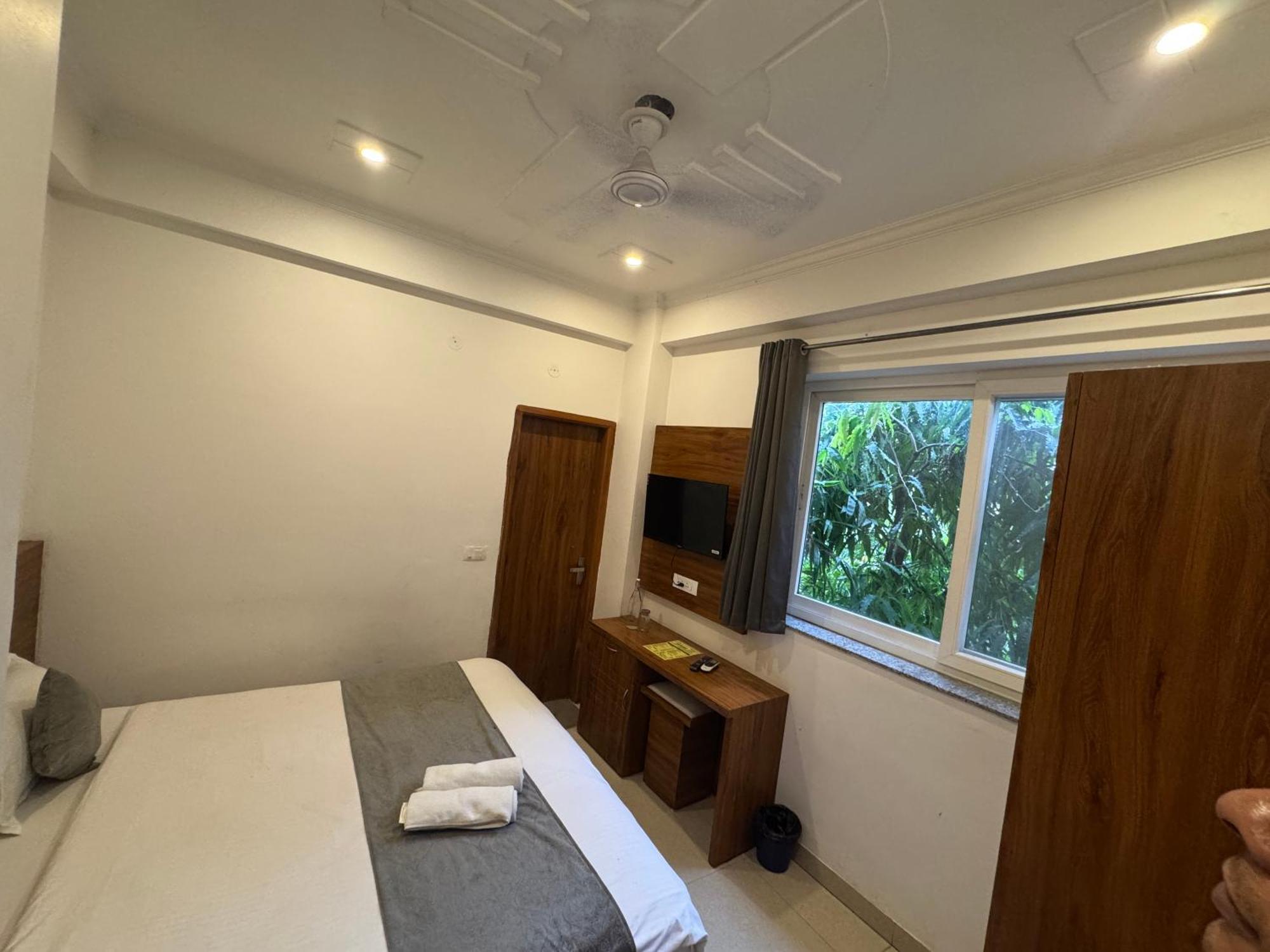 Hotel Namami Tapovan Ришикеш Экстерьер фото